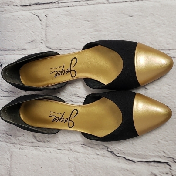 VINTAGE Joyce Smiley Flats Black Linen & Gold Metallic Upper USA  VGUC In Box - Picture 3 of 15